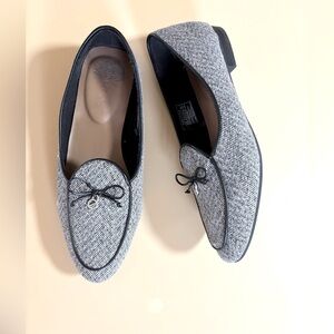 Nautica Gray and Black Loafers with Bow Detail